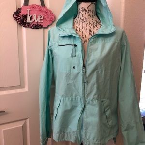 COLUMBIA LIGHT WINDBREAKER/RAIN JACKET SIZE XL